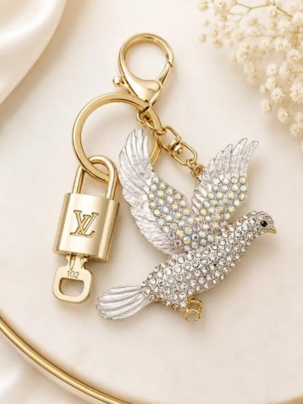 LV Gold Padlock & Key 🔒 Authentic Louis Vuitton Bag Unbranded Dove Charm